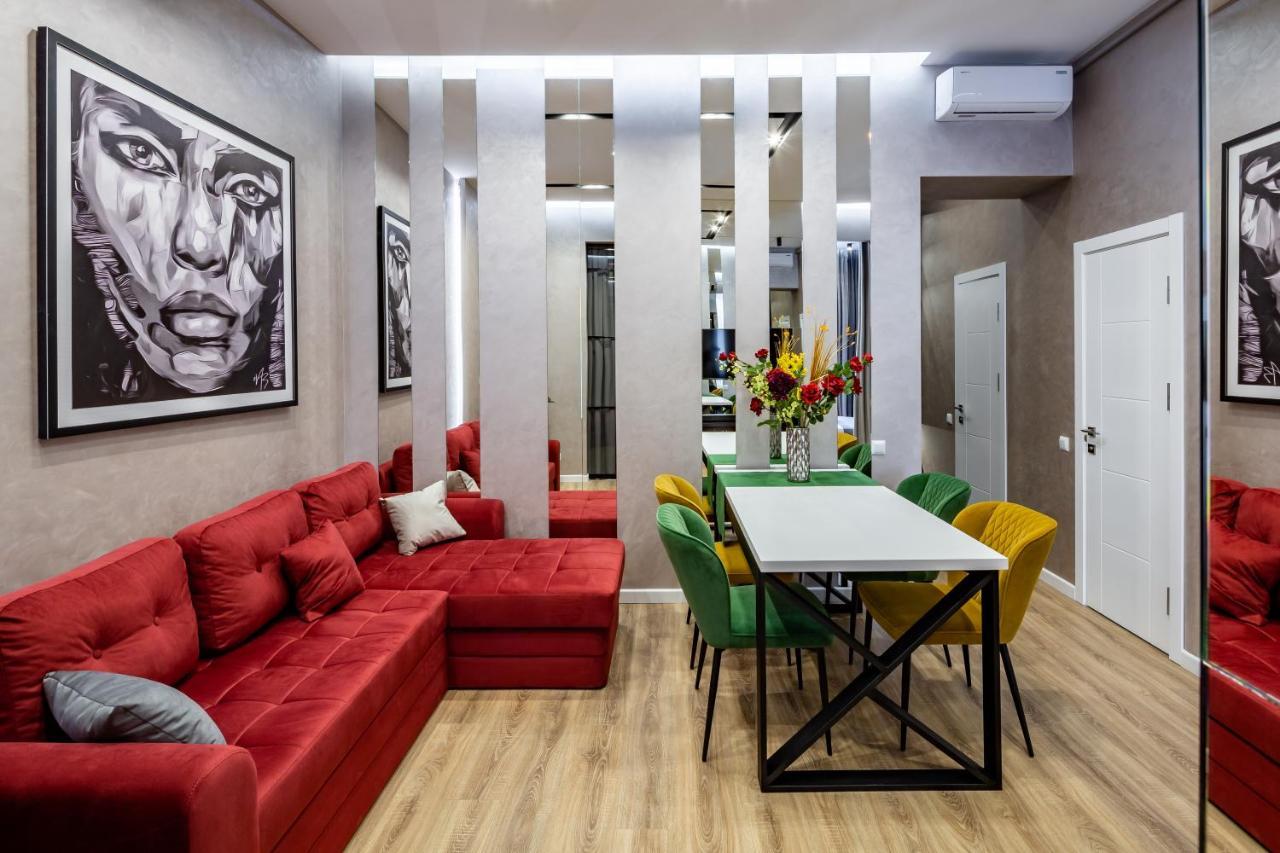 Alfa Apartments 3-Кімнатна Lux-Квартира У Центрі Львова Lviv Exterior foto